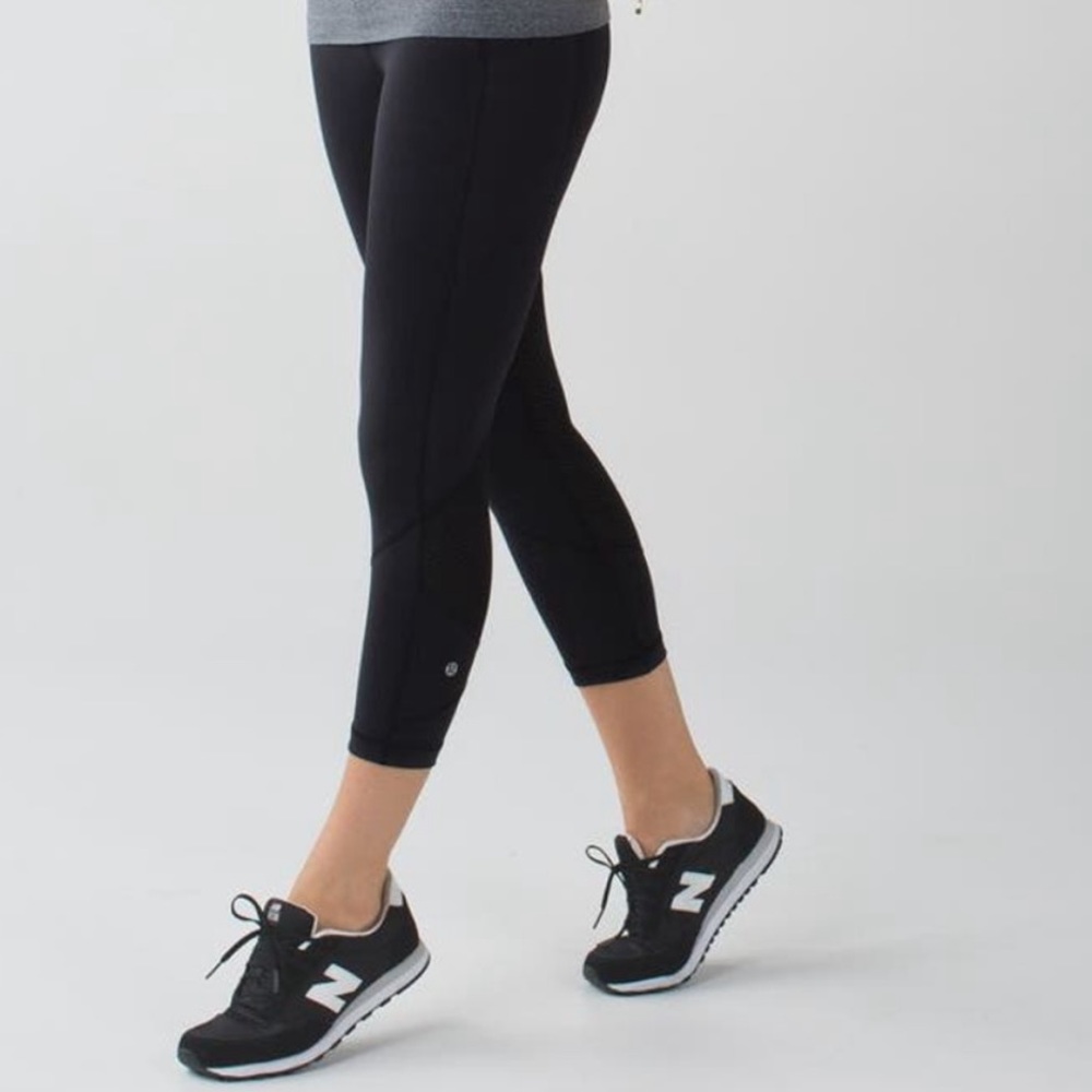 Lululemon Pace Race Rival Mid-Rise Crop 22” Inseam